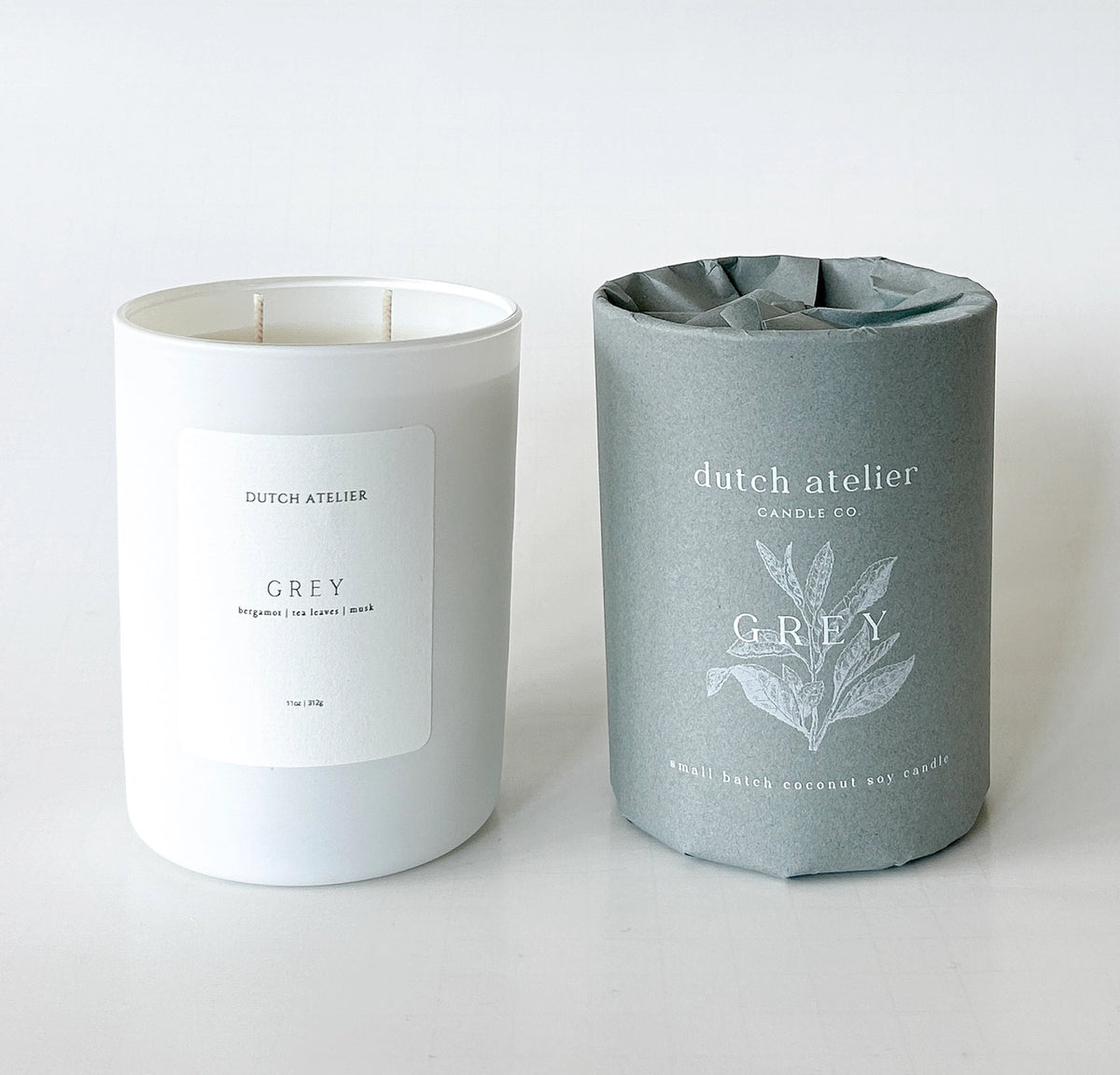 The Dutch Atelier: Grey 11 oz Candle