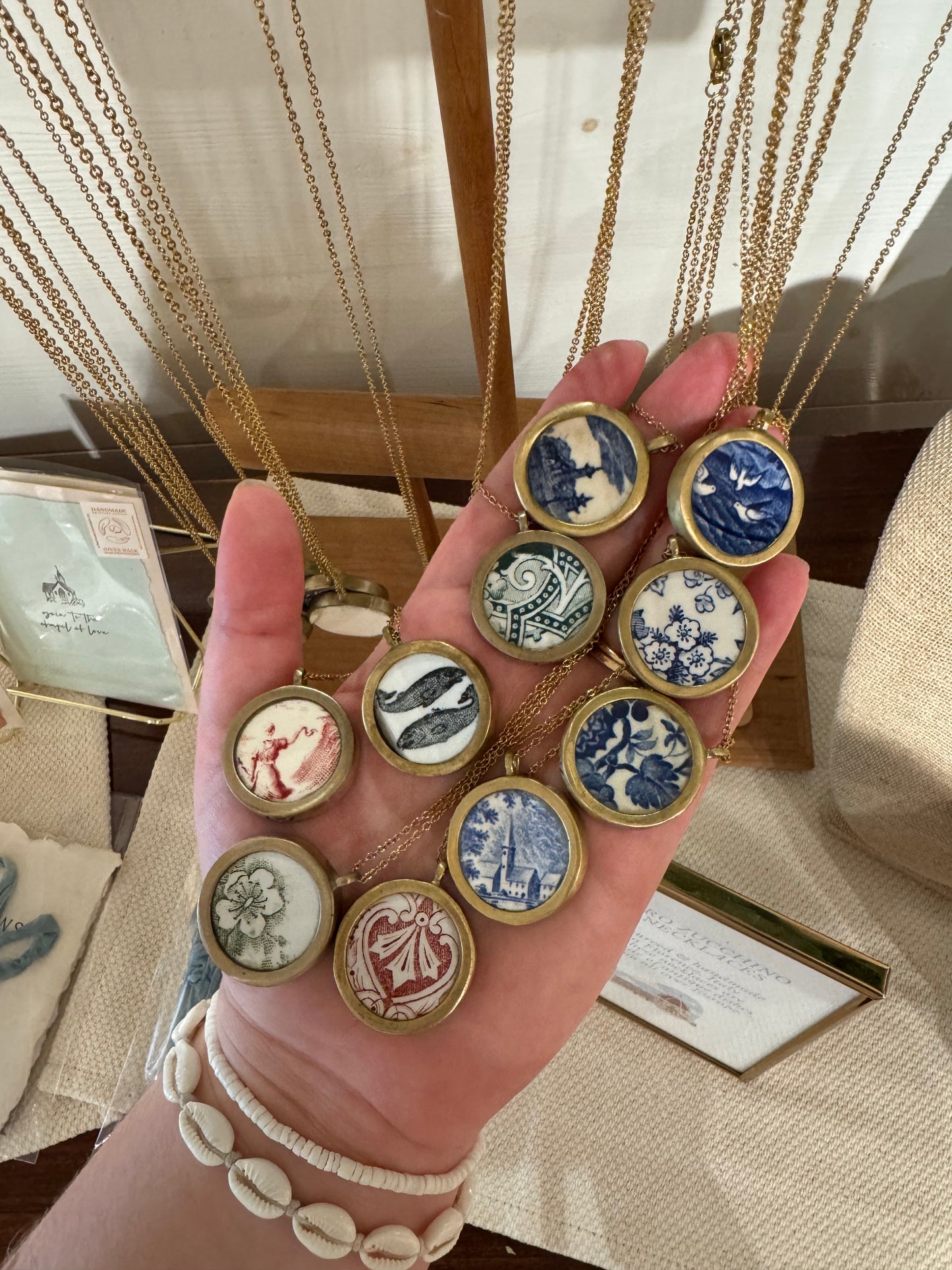 Italian antique pendant necklace (small)