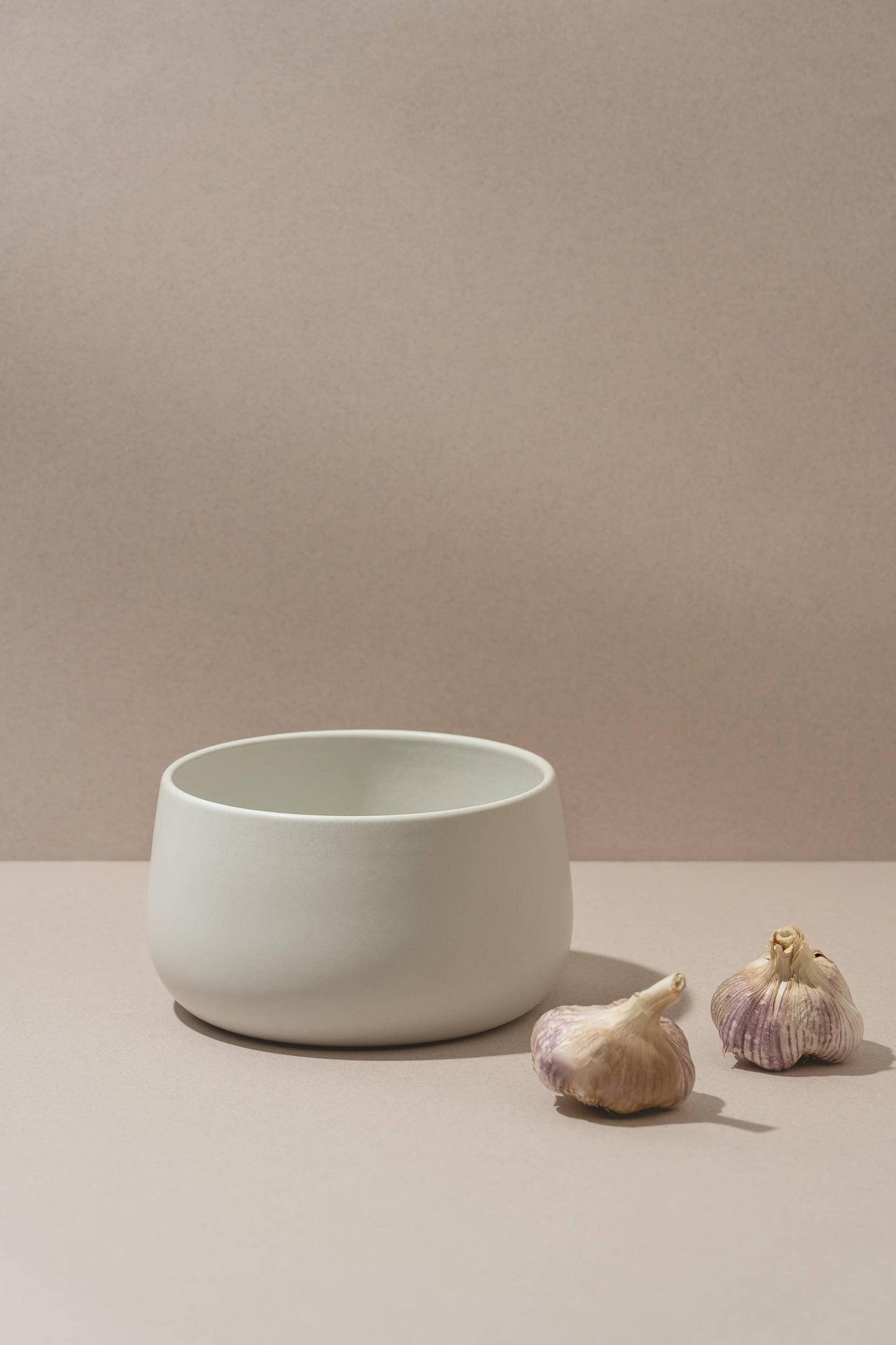Handmade Stoneware Serving Bowl | Ewa 68 oz