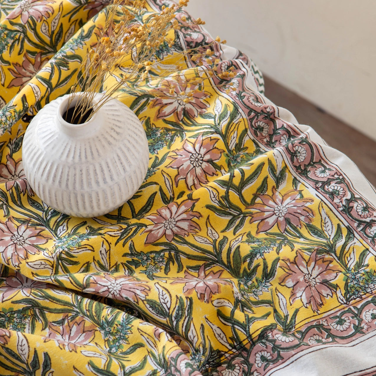 Clematis- Block Printed Tablecloth - 60x90