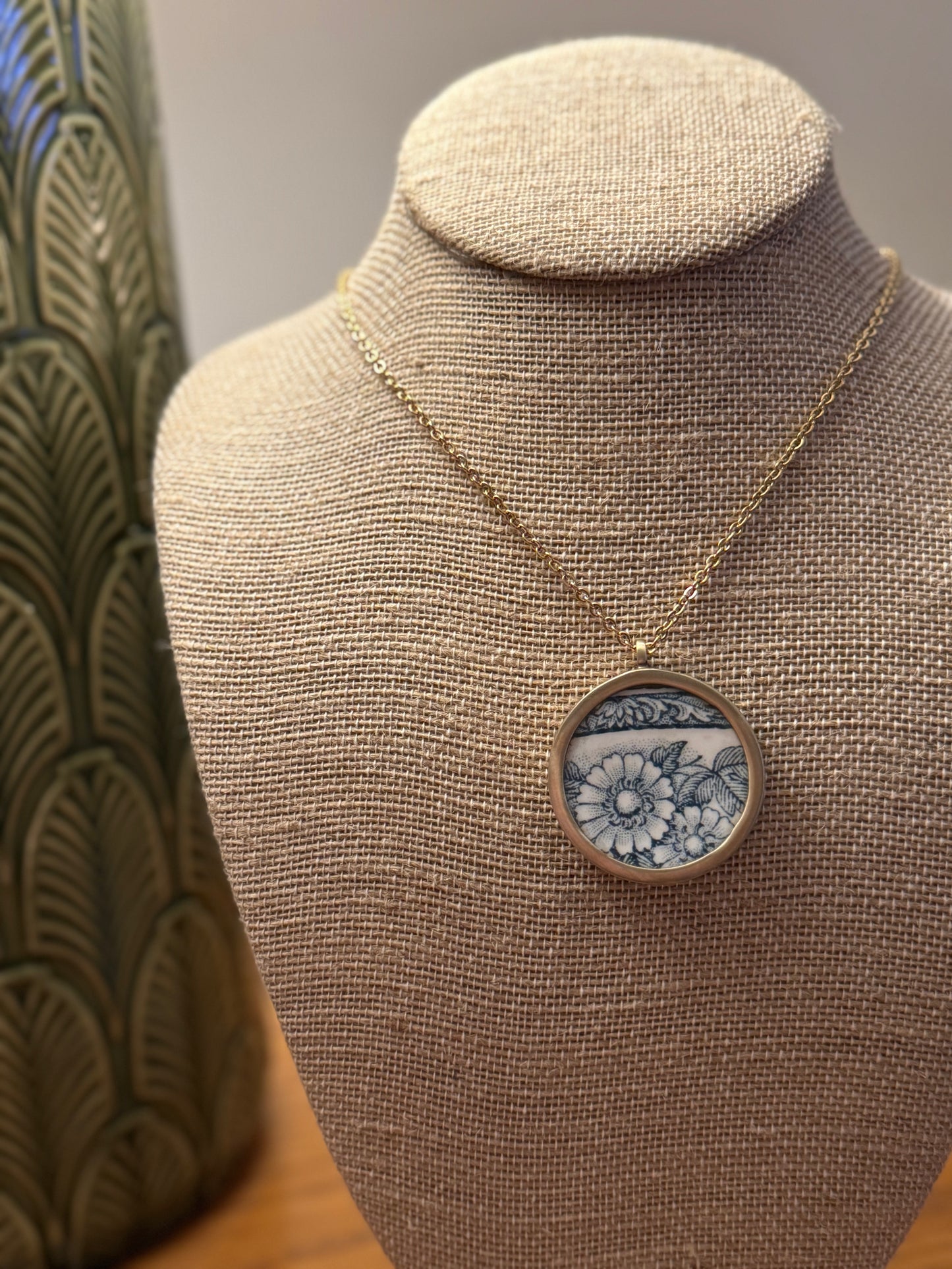 European Porcelain Necklaces (Medium, 3.5cm)