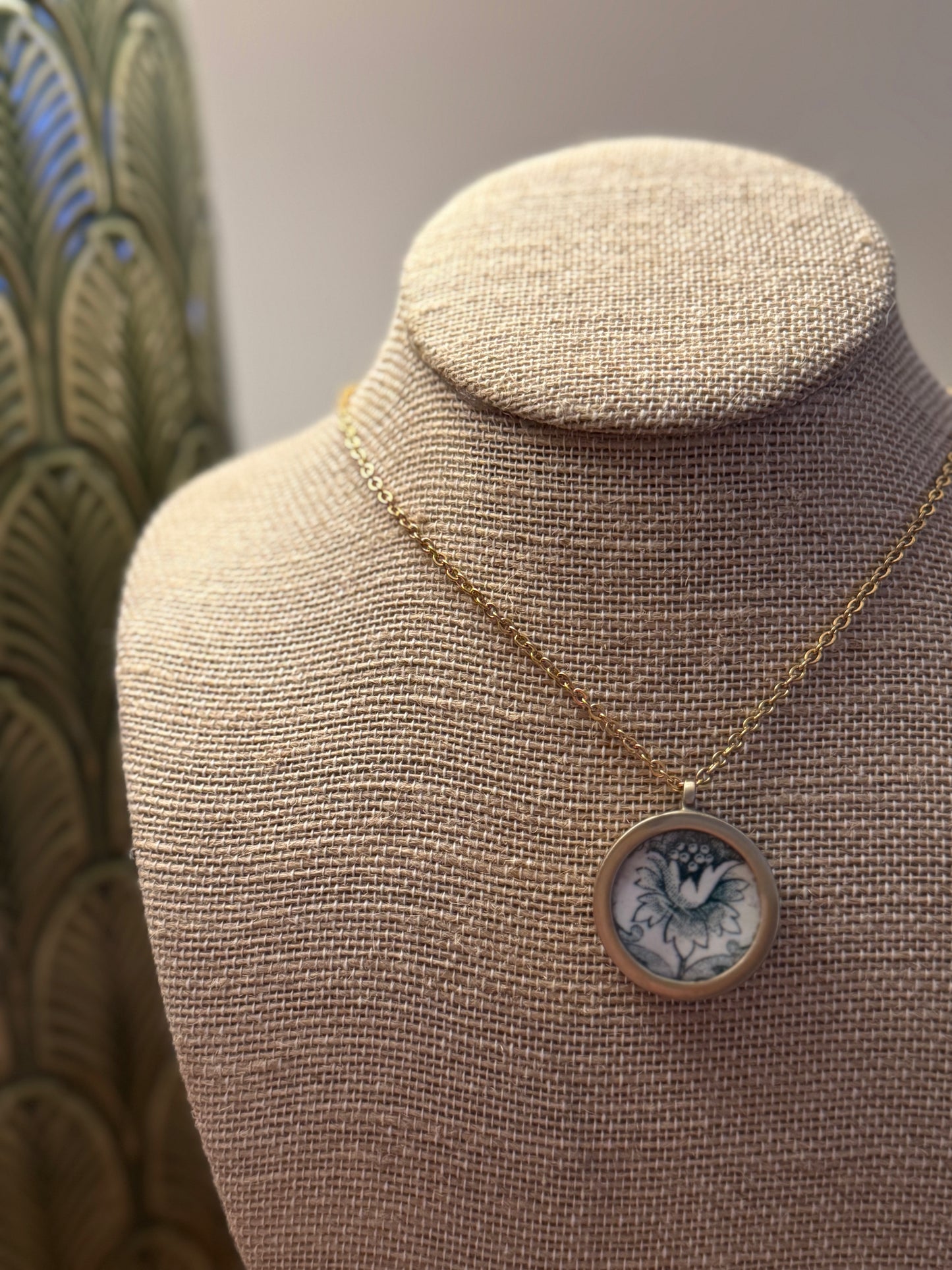 European Porcelain Necklaces (Small, 2.5cm)