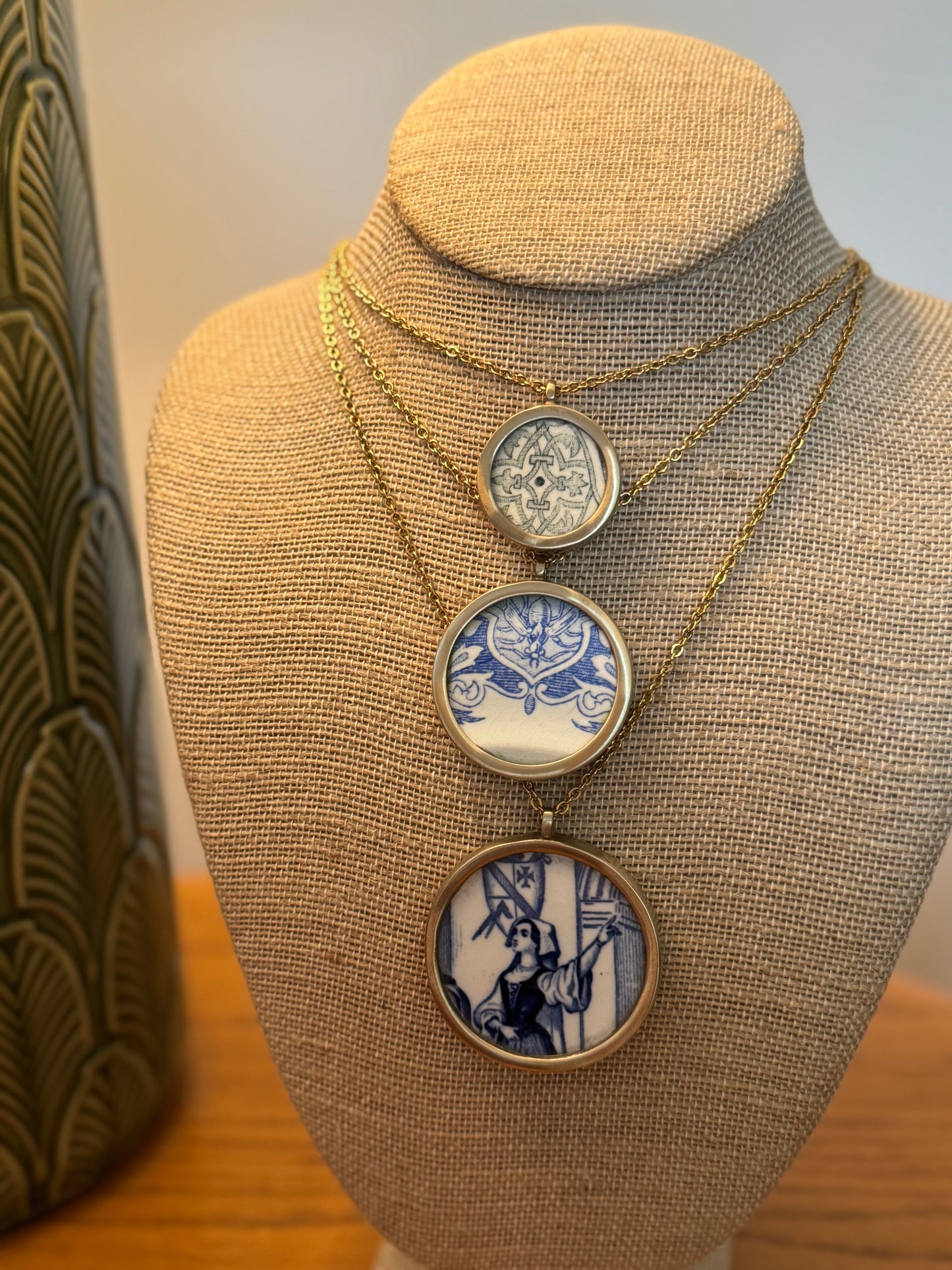 European Porcelain Necklaces (Medium, 3.5cm)