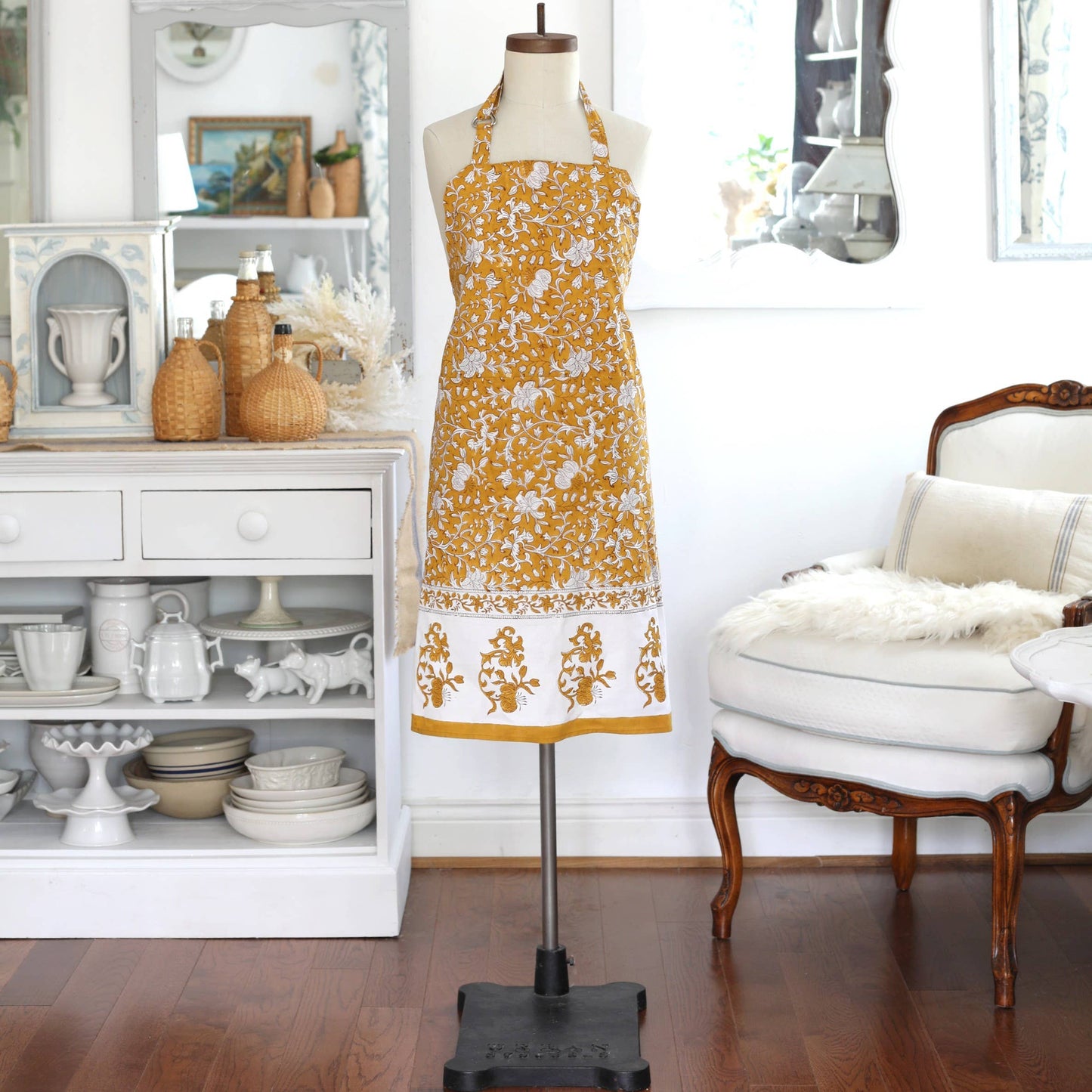 Apron Pacho Saffron